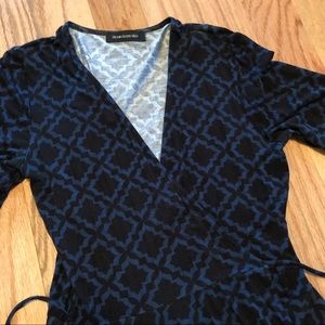 Beautiful Wrap Dress Black & Blue EUC